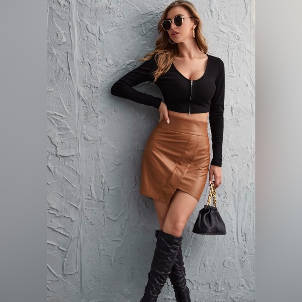 SHEIN Privé Faux Leather Asymmetrical Hem Skirt